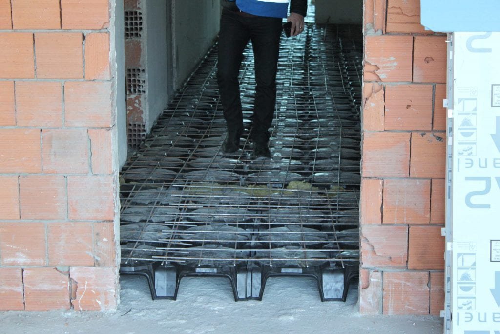 Elevetor/Staircase Hallway Filling